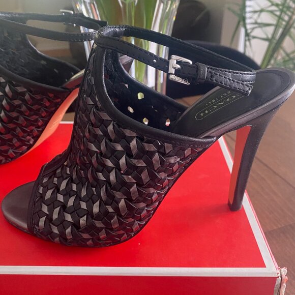 Coach Women's Leela Soft met/veg Calf Pump Warm Pewter/Black Heels - Picture 2 of 7